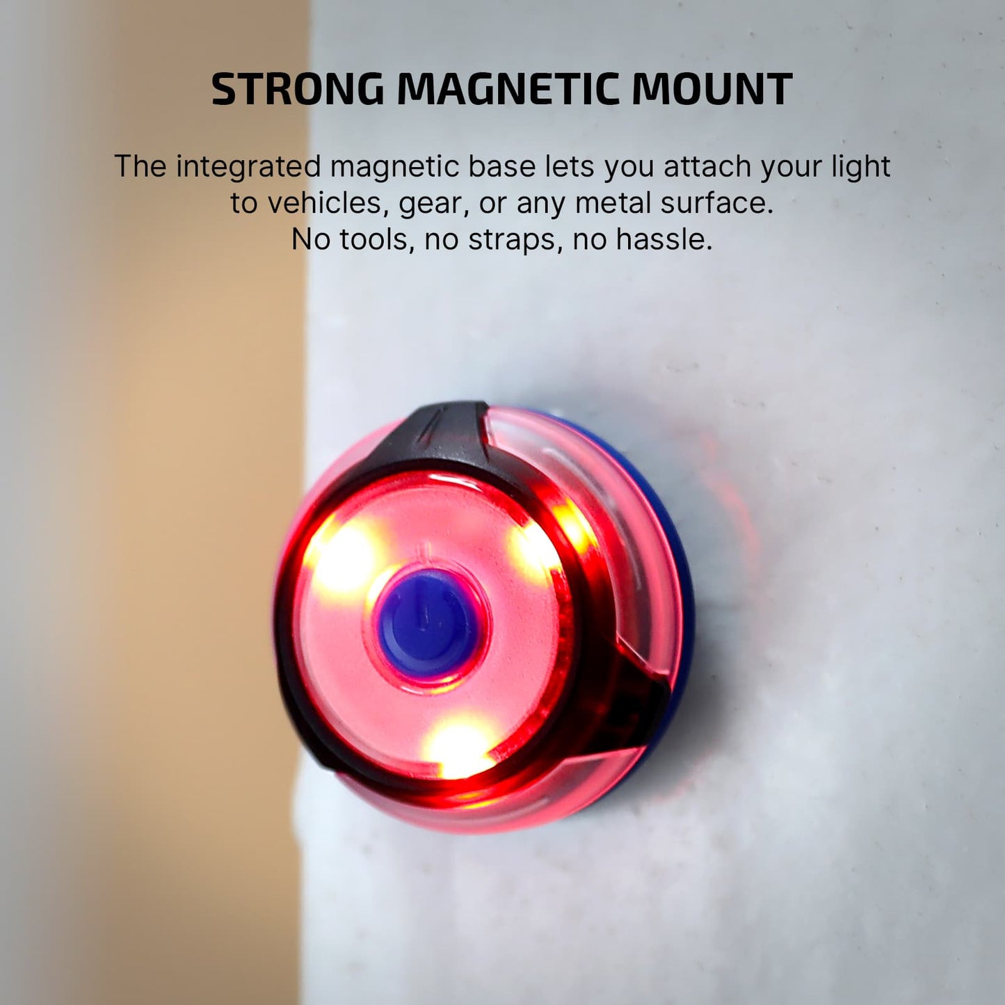 Gober 2 Dog Light – RGBW Rechargeable Tracking Light