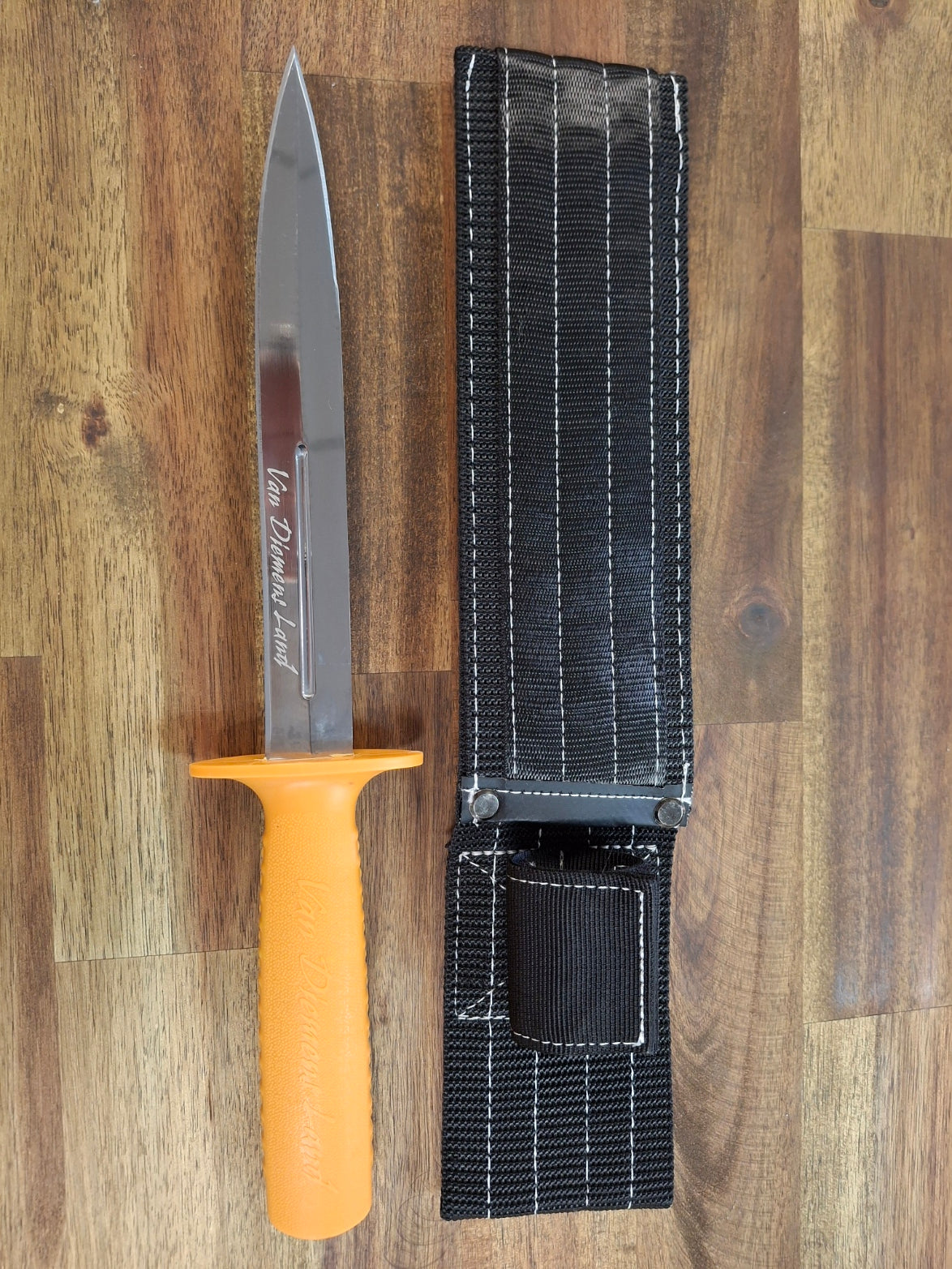 Van Diemens Land - 8" Sticking knife Inc Sheath
