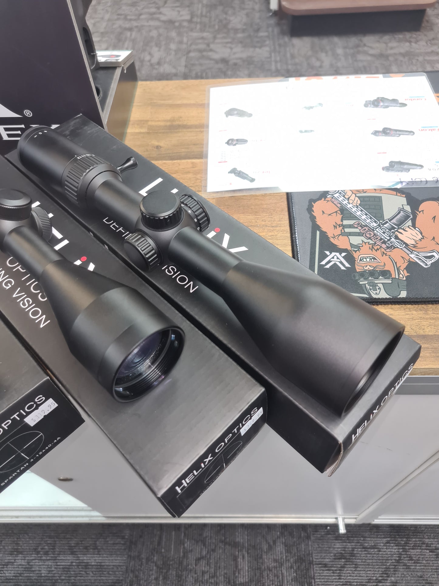 Helix Spartan 3-12x56 iluminated