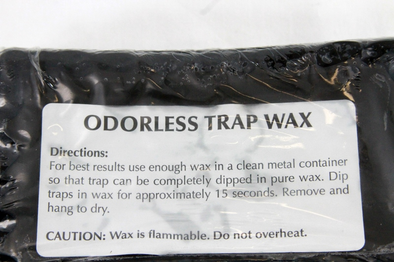 Black Trap Wax 450g block
