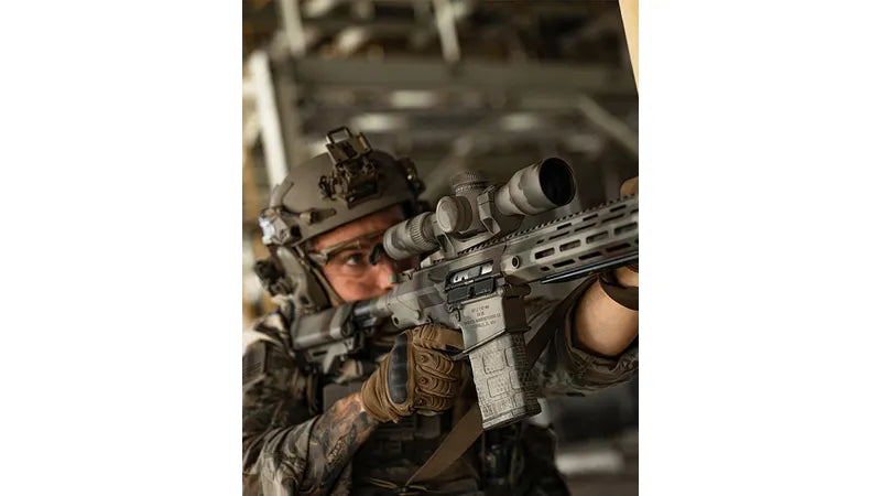 Razor® HD Gen III 4-24x44 FFP EBR-7D (MOA) Reticle | 34mm Tube